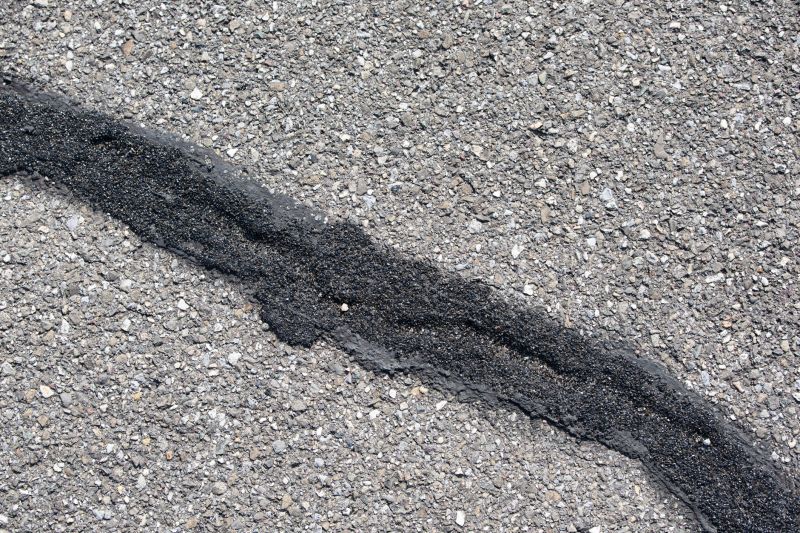 Hot Tar Driveway Sealing in Grand Rapids, MI